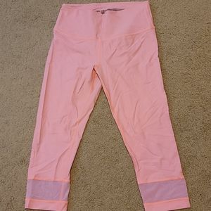 Victoria Sport High-Rise Knockout 3/4 Tights